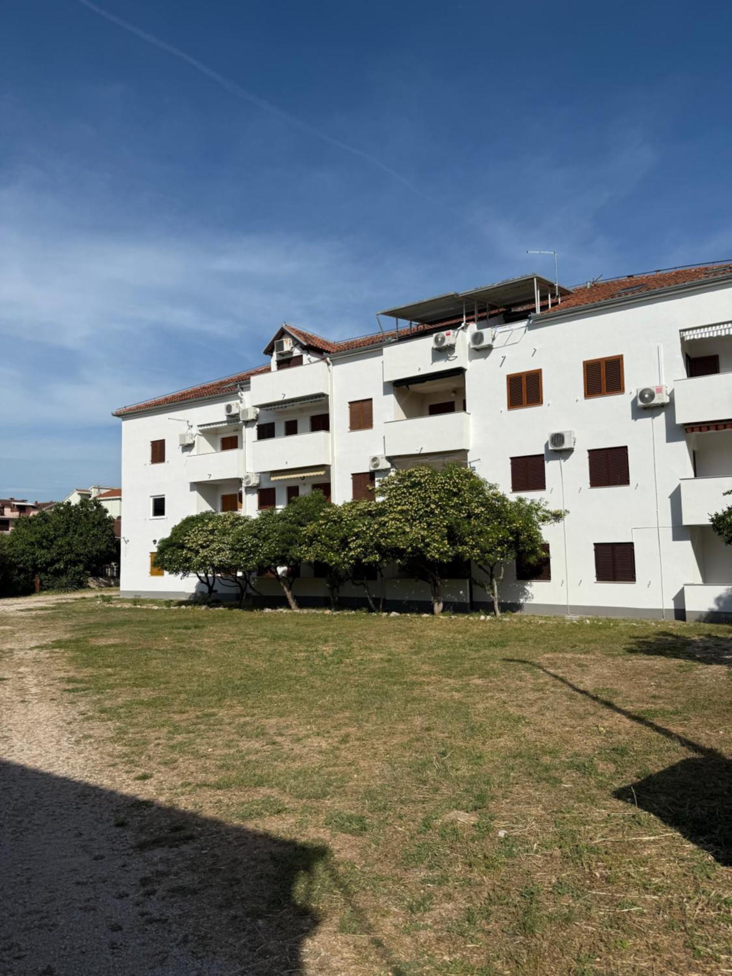 Casa Trussardi Leilighet Pirovac Eksteriør bilde
